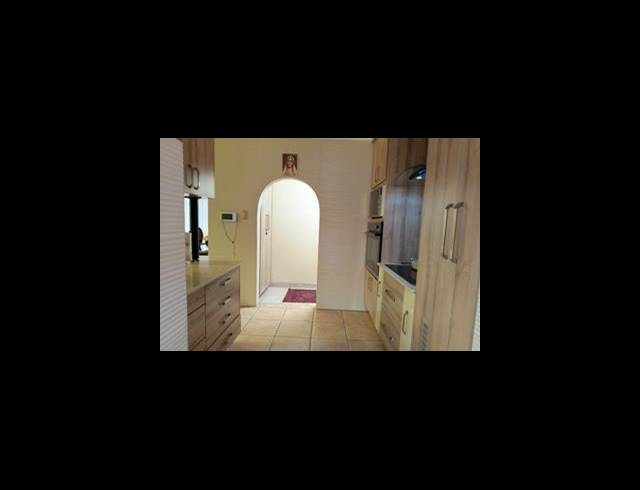 3 BEDROOM HOUSE FOR SALE IN KARENPARK